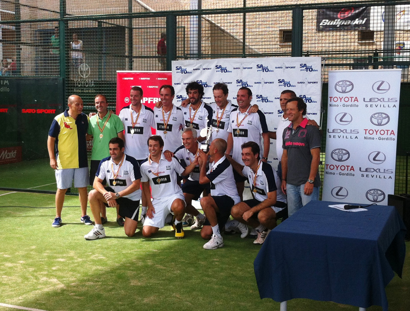El Equipo de Veteranos del Itaroa-Pablo Semprun Sport Center  otra vez Campeones de Espa&ntilde;a
